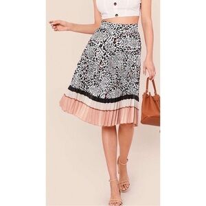 SHEIN Pleated Skirt